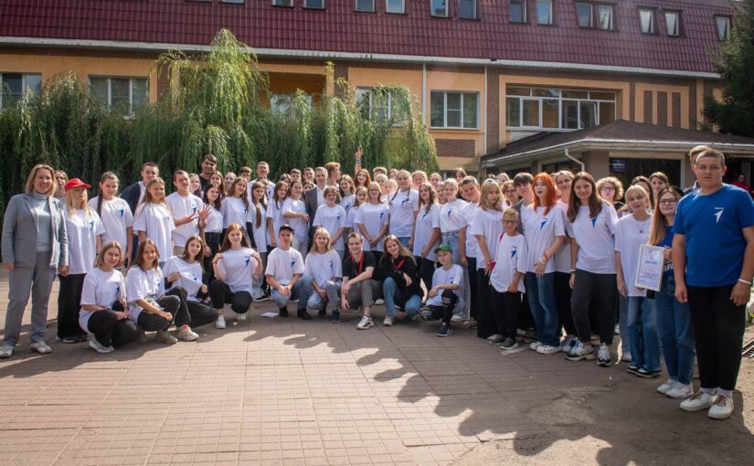 Василий Анохин открыл первый региональный форум молодежных инициатив “Будущее за нами”